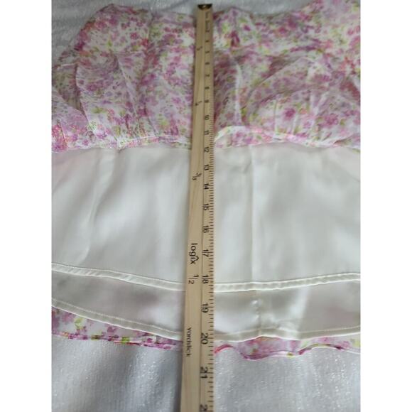 Wildfox Floral ruffle bottom skirt Size XL summer picnic garden girl Cottagecore - Picture 6 of 8